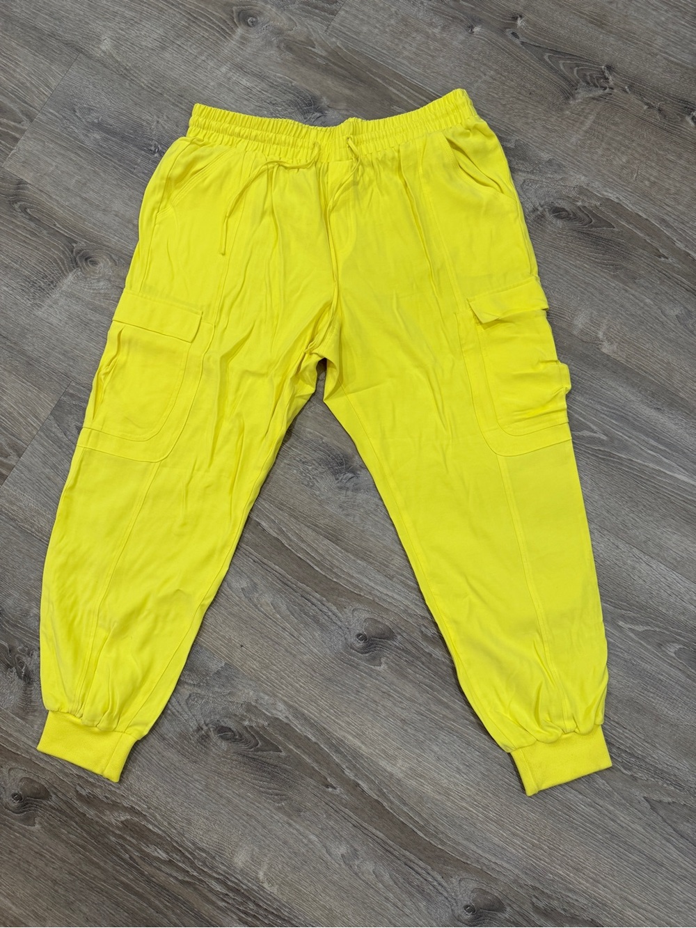 INC International Concepts Bright Yellow Cargo Jogger Pants